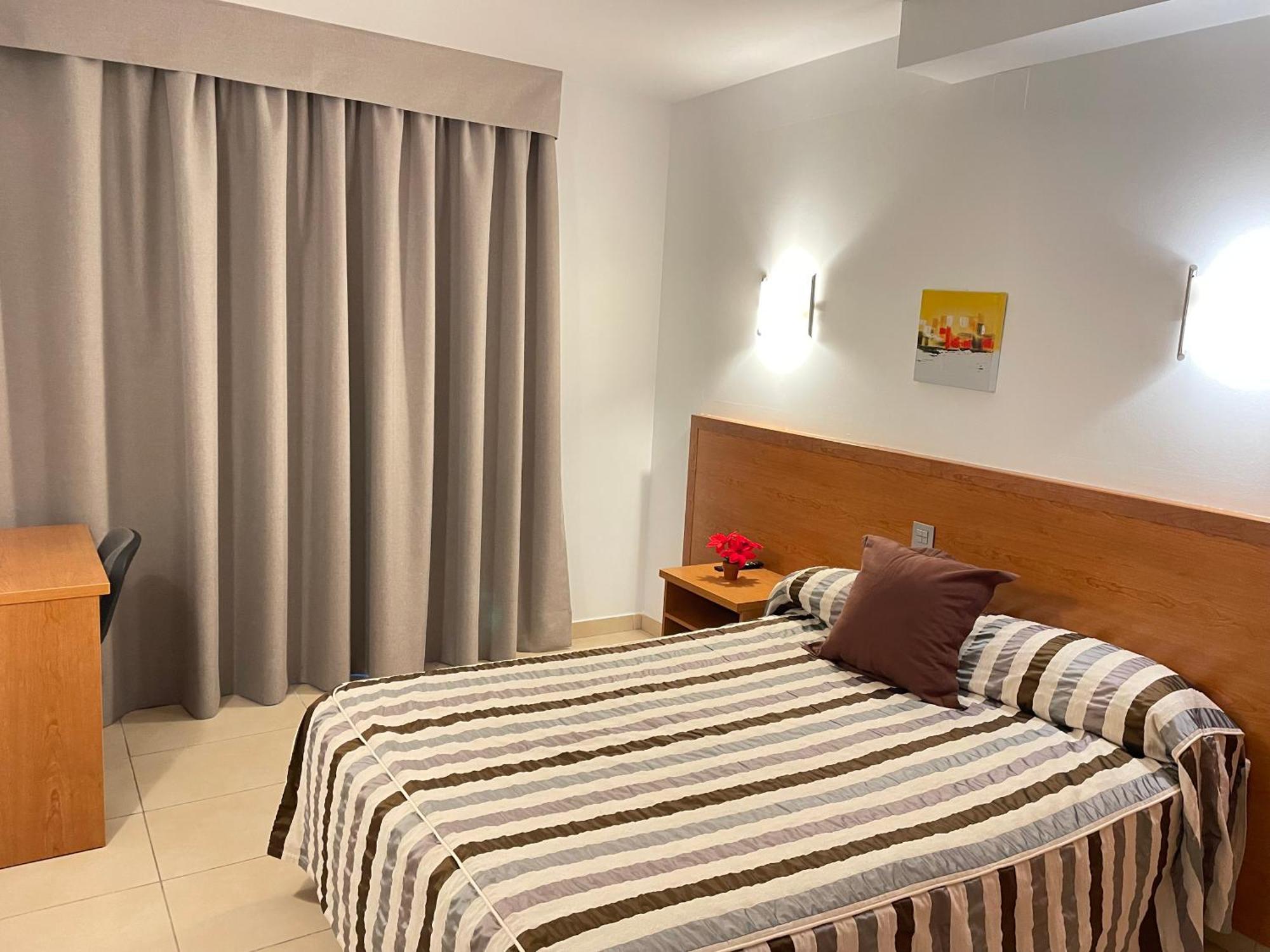 Hotel Avenida El Morell Exterior photo
